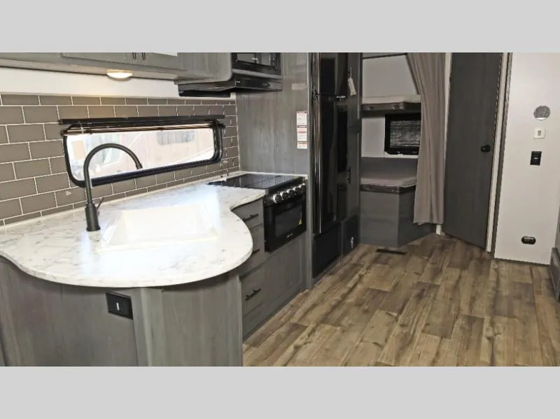 2023 Dutchmen Aspen Trail LE 26BH - Photo 3