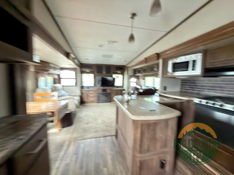 2016 Keystone Cougar 327RESWE - Photo 2
