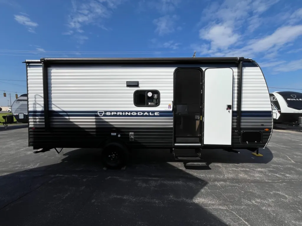 2026 Keystone Springdale Mini 1860SS - Photo 4