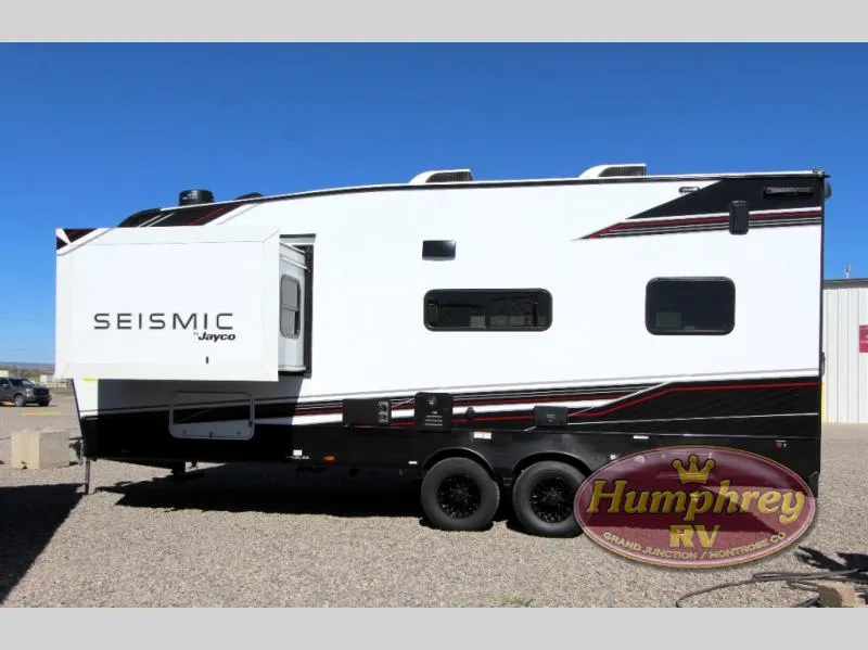 2026 Jayco Seismic 214 - Photo 2