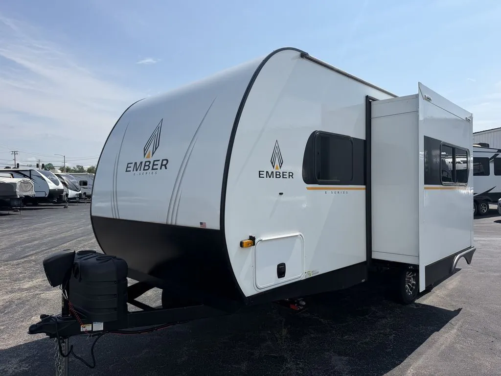 2025 Ember RV E-Series 21RKE 21RKE - Photo 4