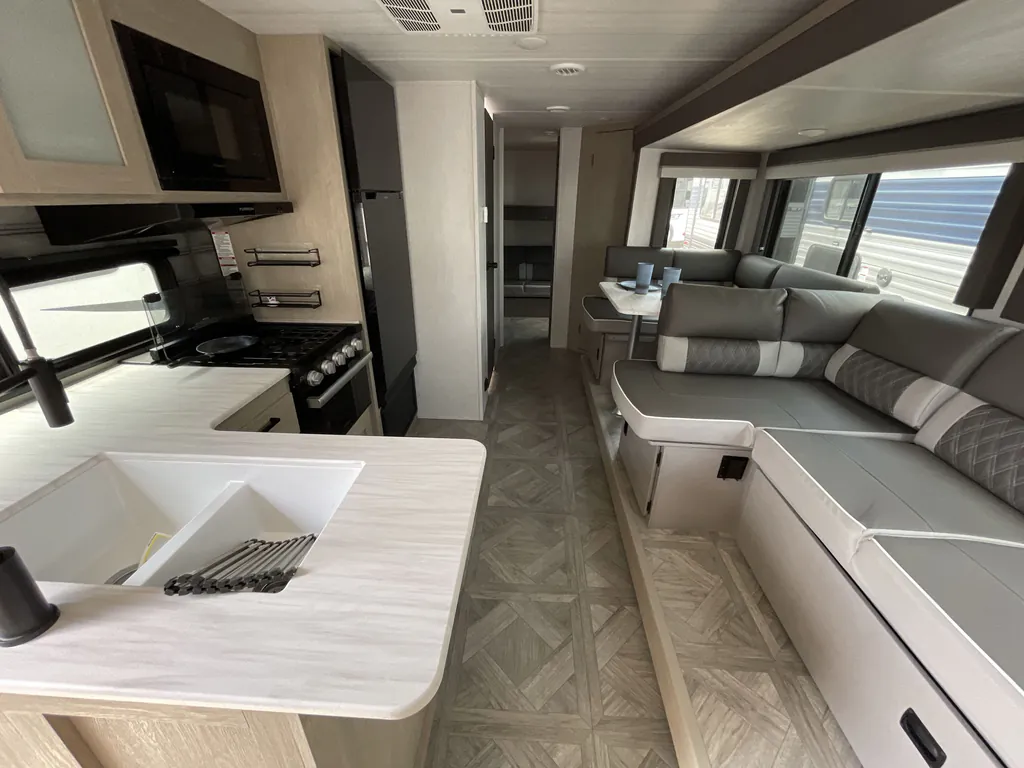 2024 Forest River Salem Cruise Lite 273QBXL, Photos photo 2