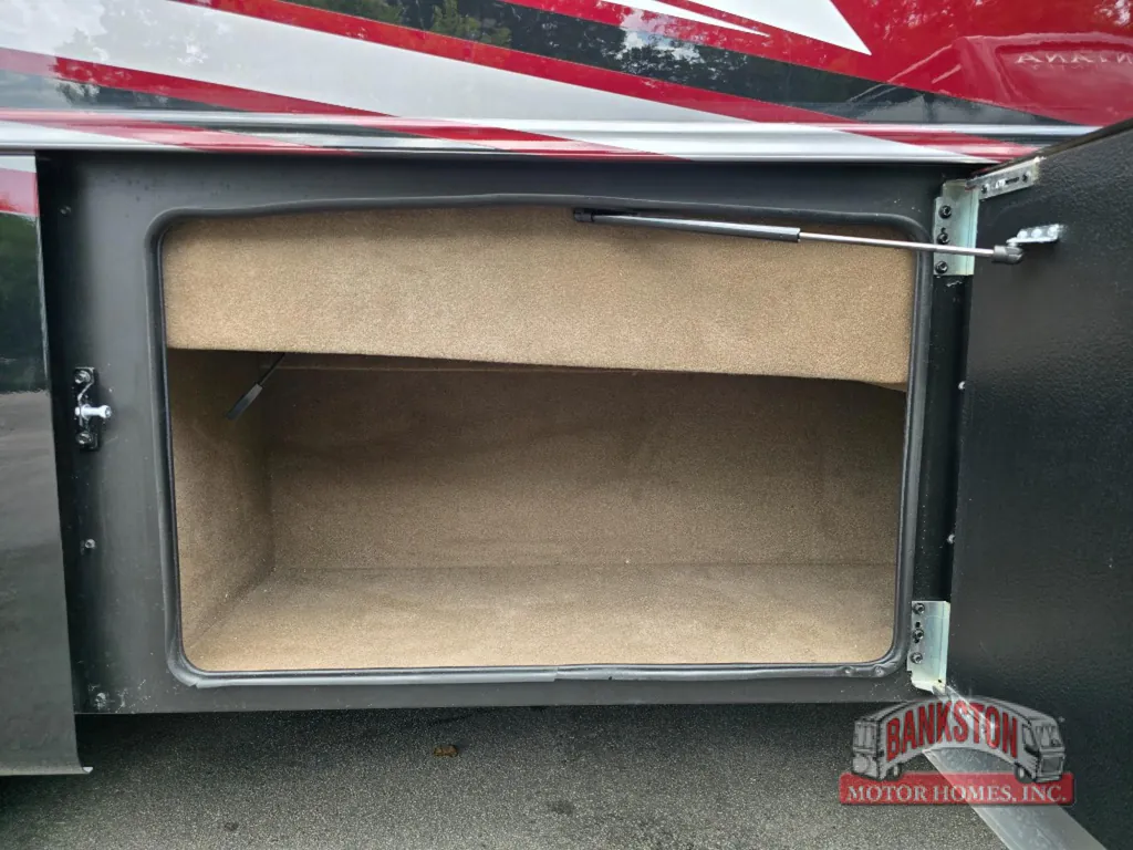 2027 Entegra Coach Emblem 36U, Photos photo 8