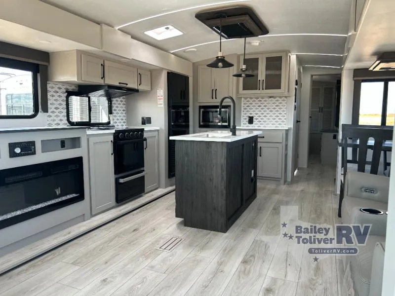 2026 Keystone Outback 328RL - Photo 4