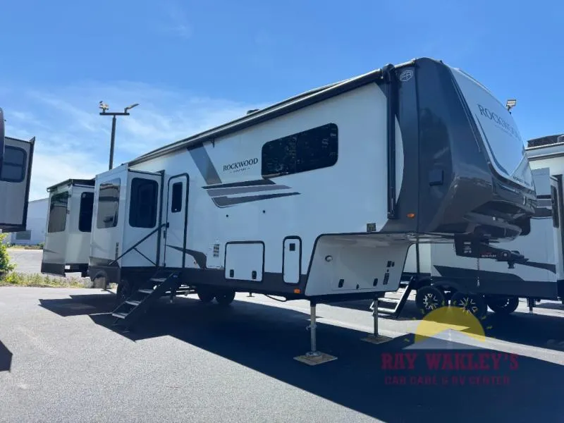2026 Forest River Rockwood Signature 402SFL - Photo 2
