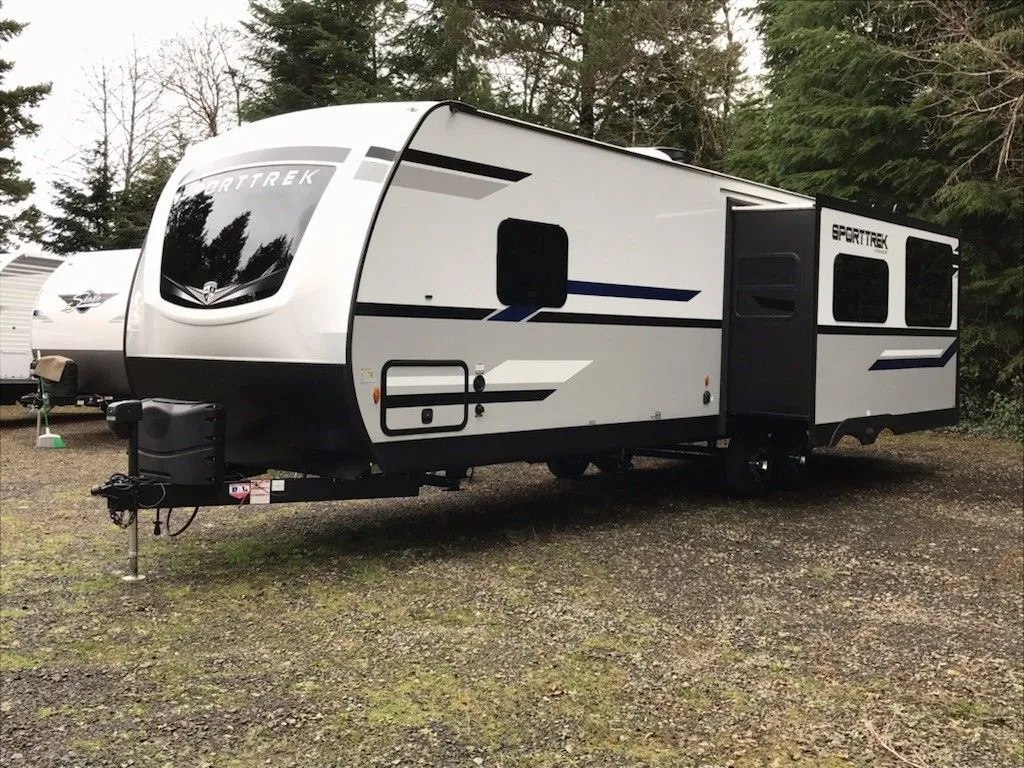 2024 Venture RV SportTrek 29' W/SLIDE! ONLY 6790LBS! - Main photo
