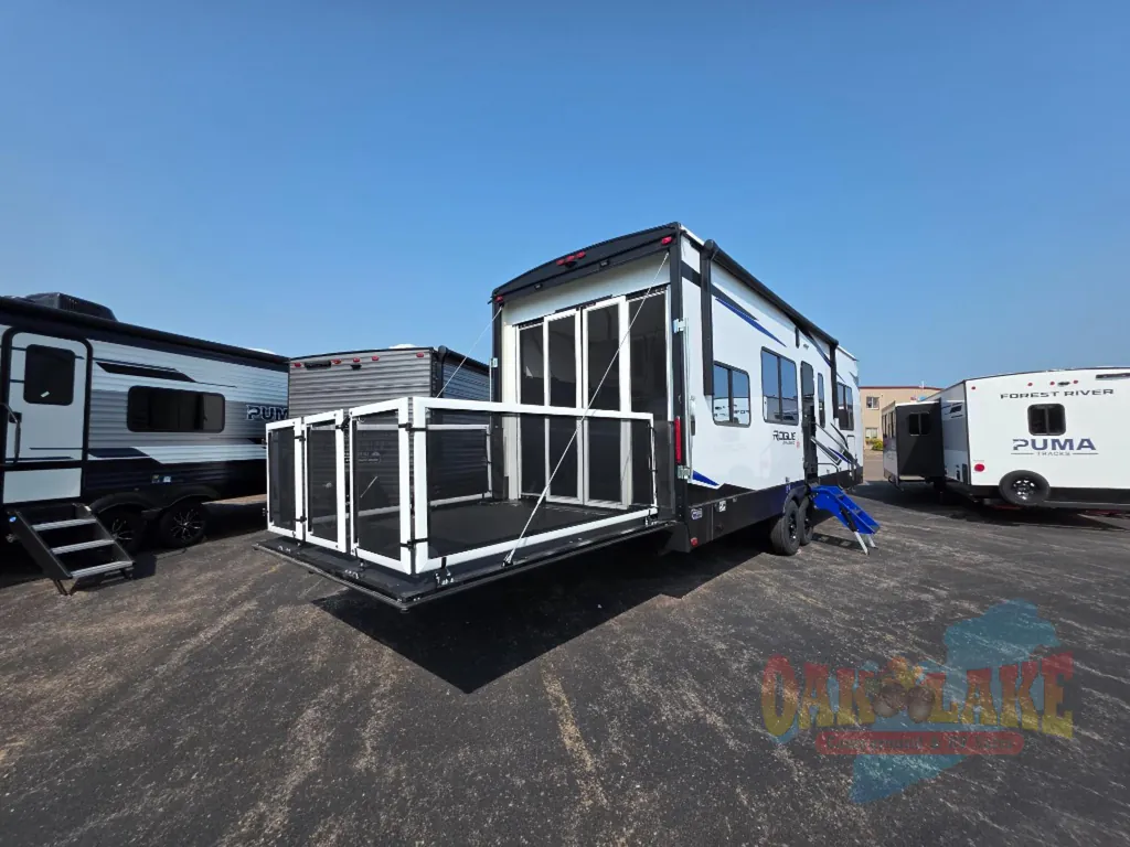 2026 Forest River Vengeance Rogue Armored 25L141, Photos photo 33