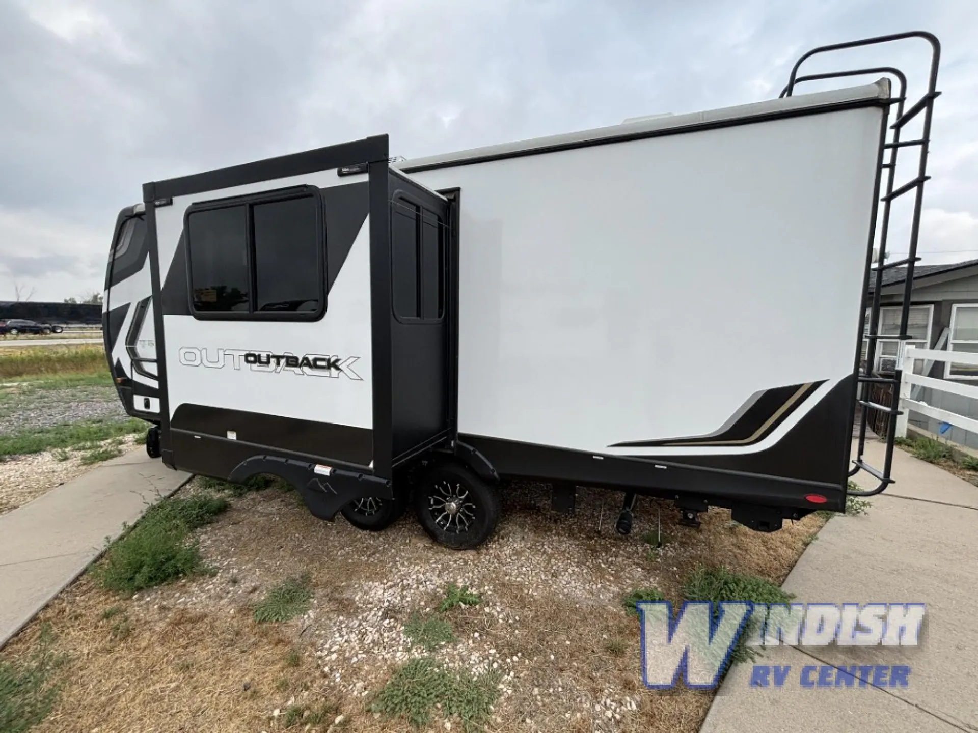 2025 Keystone Outback 212RB - Photo 4