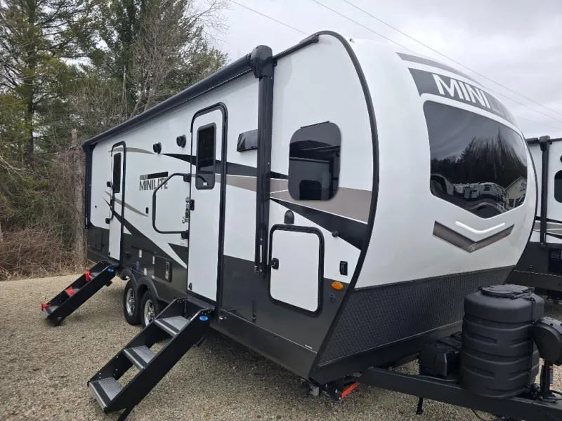 2025 Forest River Rockwood Mini Lite 2506FK - Photo 2