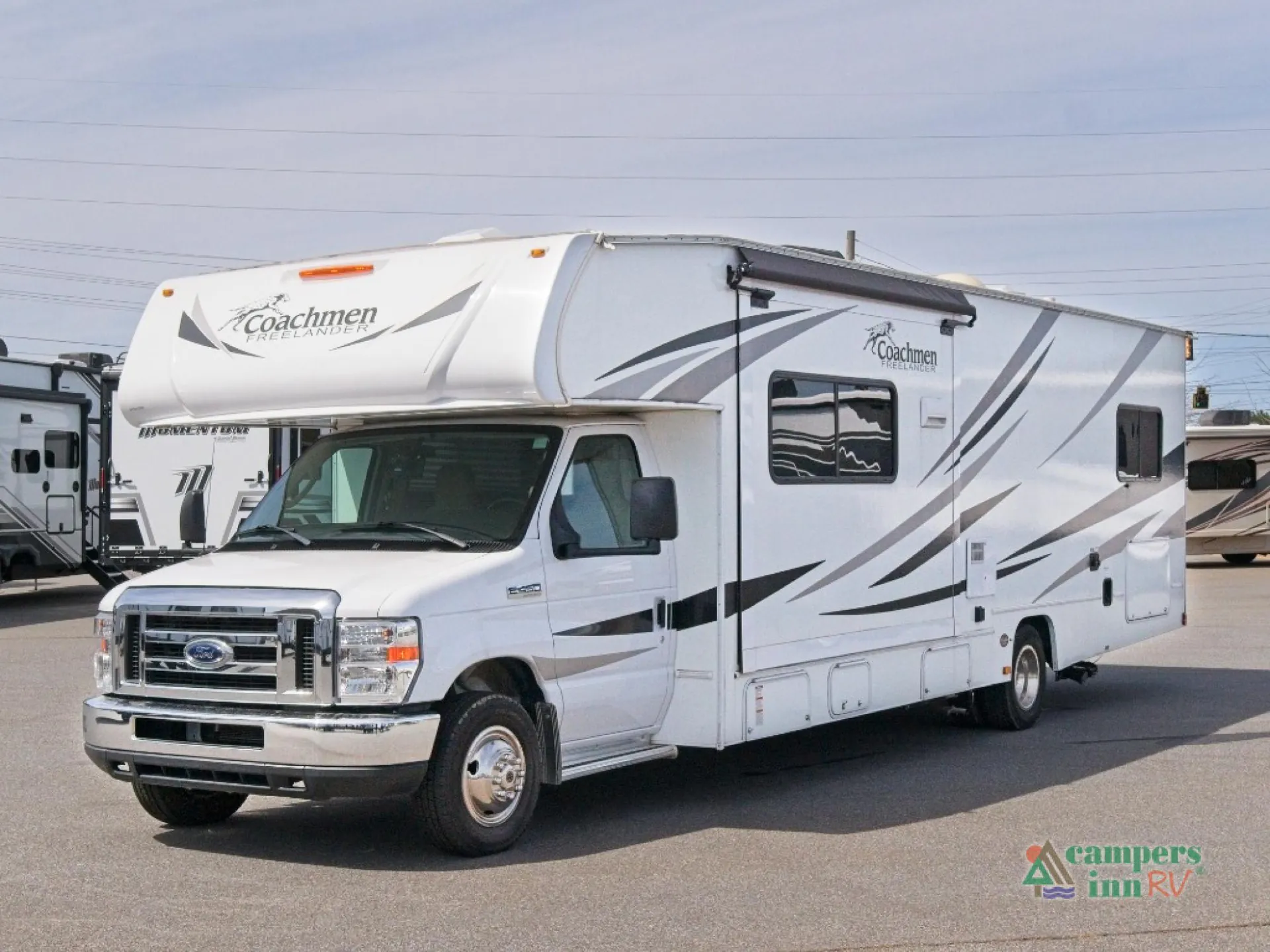 2021 Coachmen Freelander Premier 30BH - Photo 3