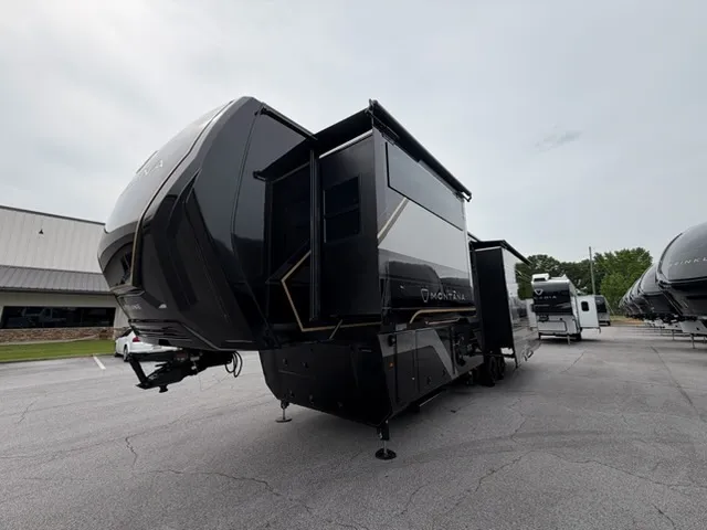 2026 Keystone Montana 3100RL - Photo 4
