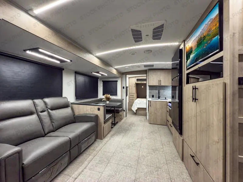 2026 Grand Design Imagine 2600RB - Photo 4