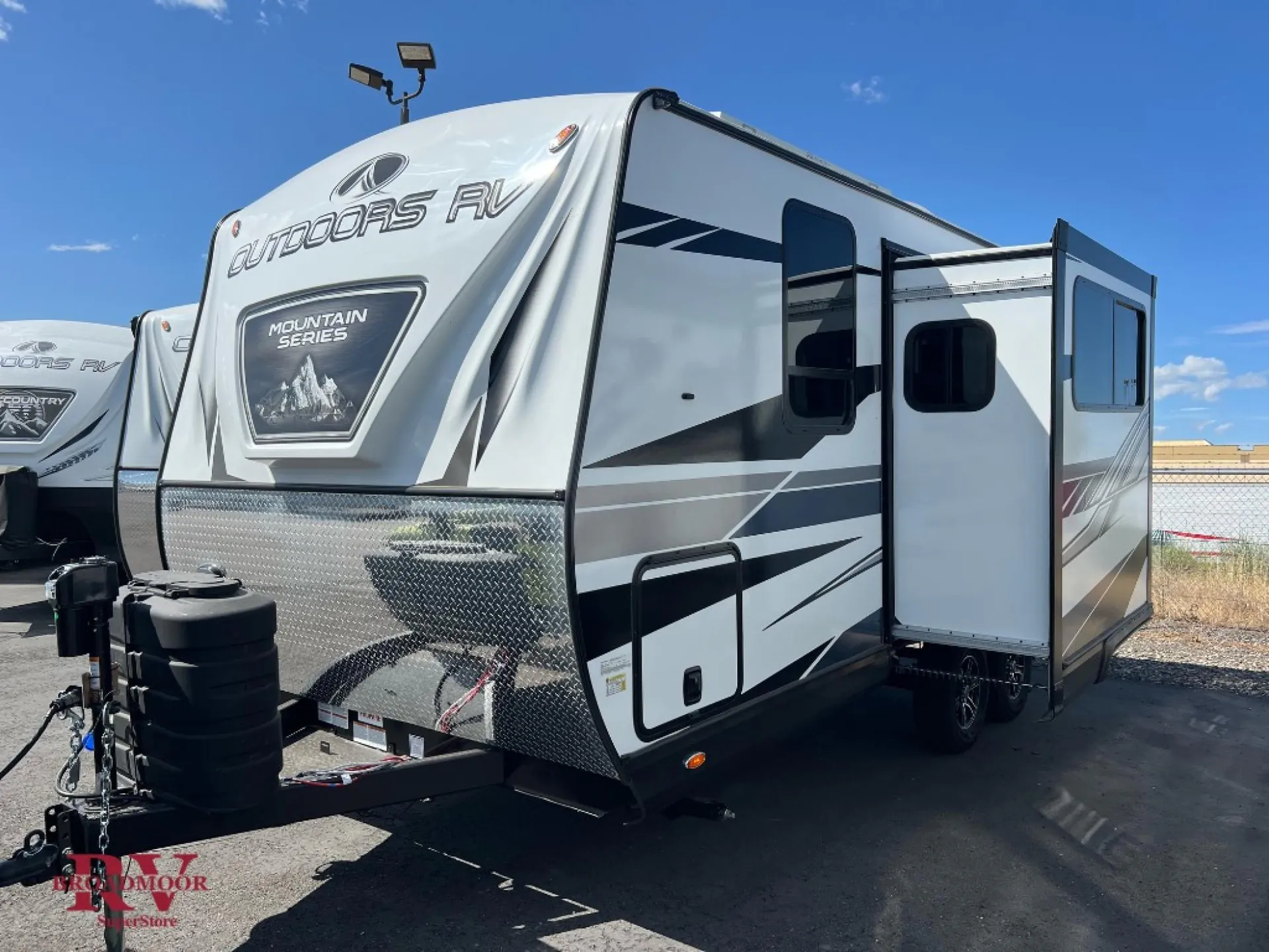 2025 Outdoors RV Creek Side Mountain Series 19MKS - Photo 3