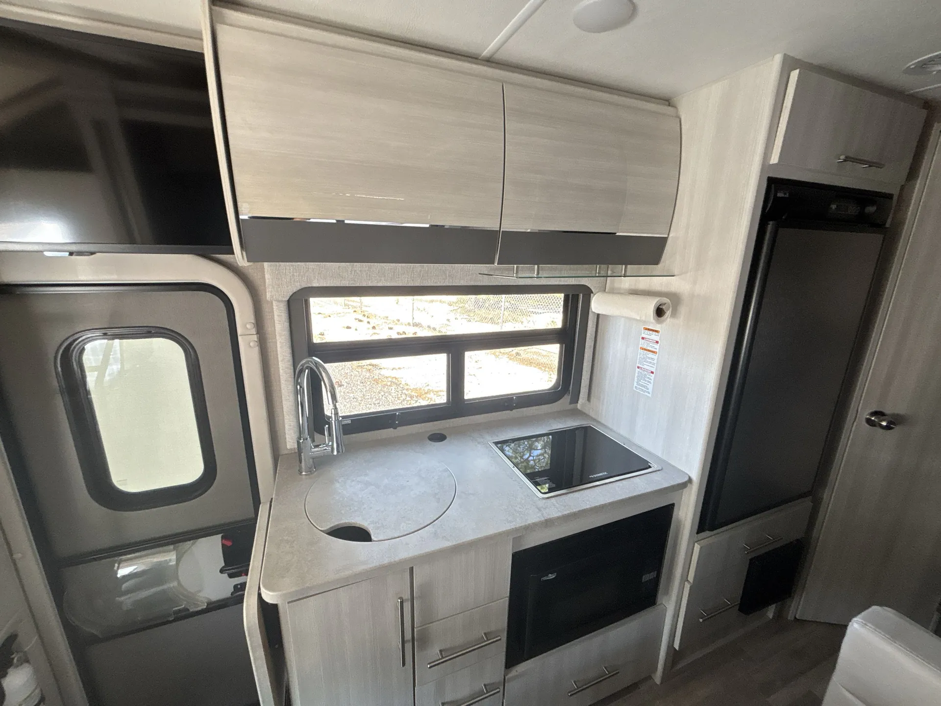 2023 Thor Motor Coach Gemini 23TW - Photo 4