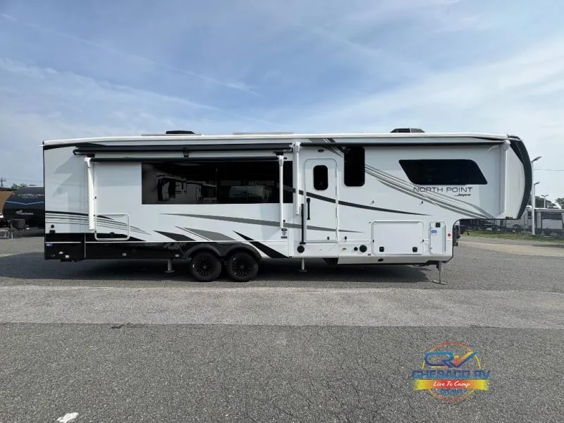 2026 Jayco North Point 365RKTS - Photo 4