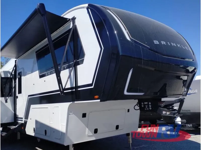 2026 Brinkley Model Z 3515 - Photo 3