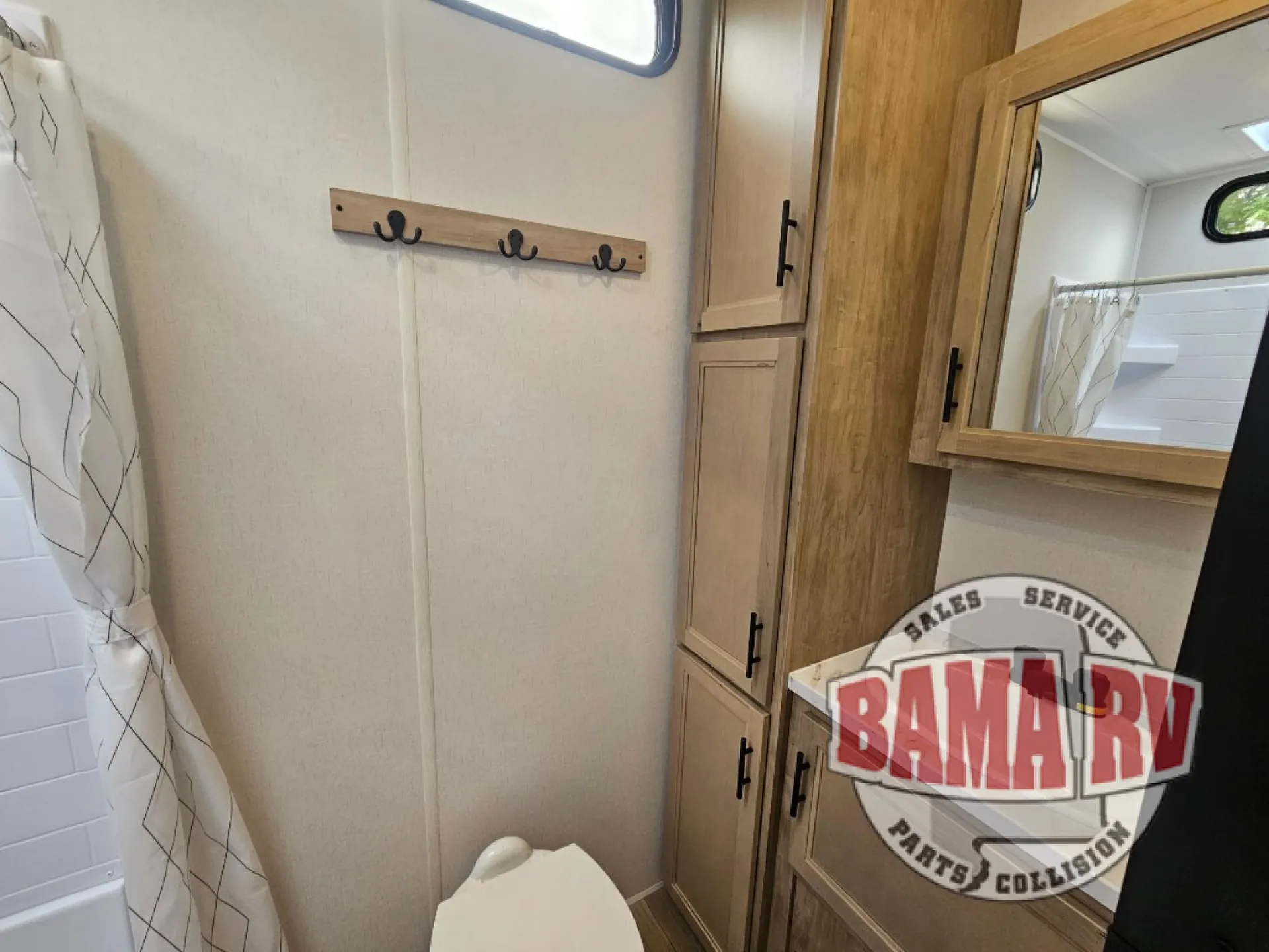 2027 Forest River Cherokee Timberwolf 39HBA - Photo 4