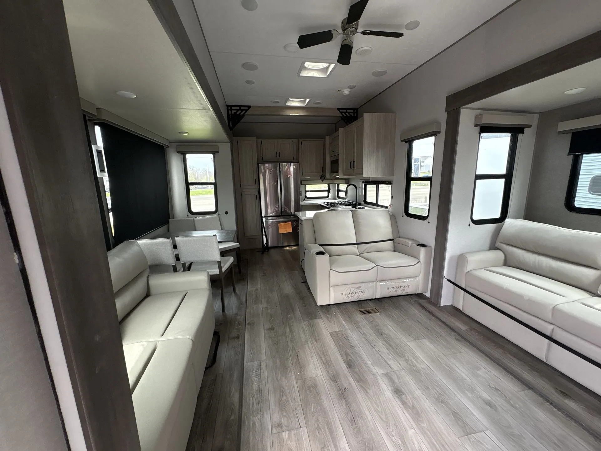 2026 Coachmen Catalina Destination 44CONDO - Photo 4