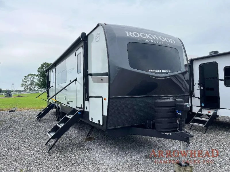 2026 Forest River Rockwood Ultra Lite 2918BH - Photo 2