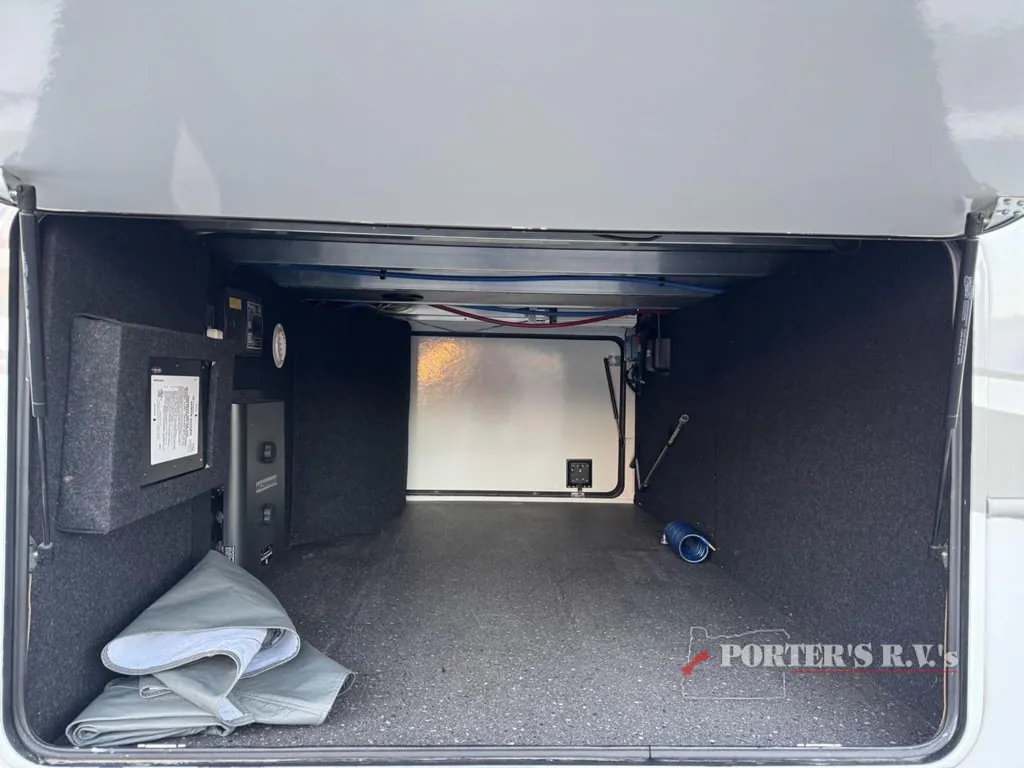 2023 Keystone Montana 3901RK, Photos photo 8