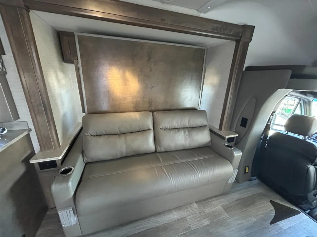 2023 Tiffin Wayfarer 25 JW, Photos photo 21