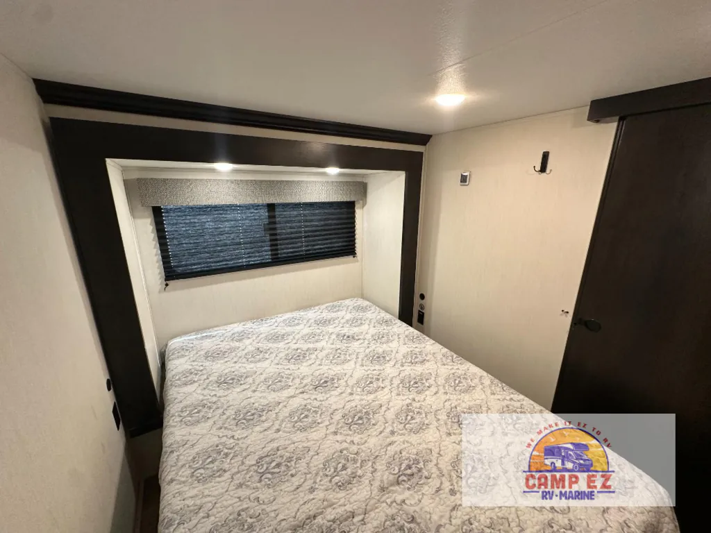 2025 Forest River Sabre 36DBB, Photos photo 31