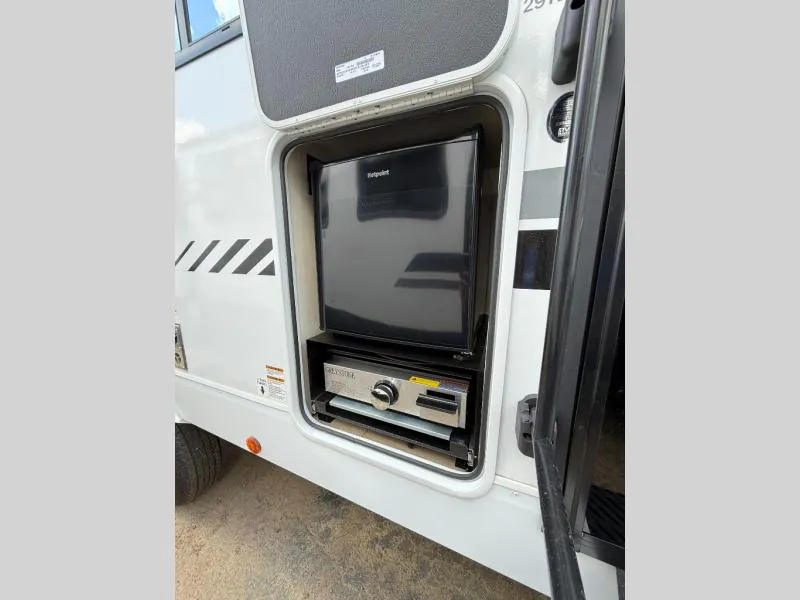2026 Forest River Cherokee Alpha Wolf 29TB, Photos photo 26