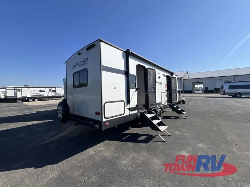 2024 Forest River Surveyor Legend 235FKLE - Photo 4