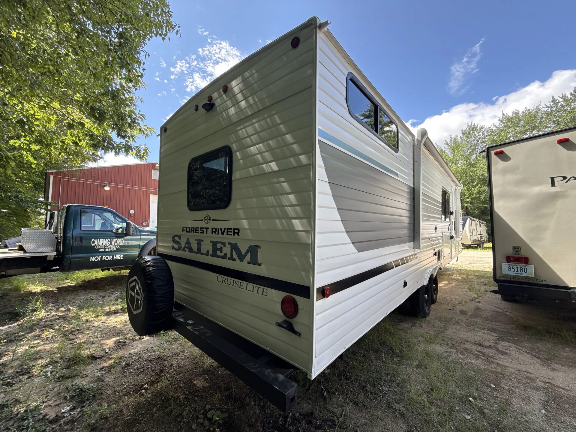 2027 Forest River Salem Cruise Lite 28VBXL — backside