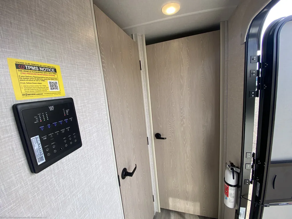 2023 Forest River Flagstaff Super Lite 29RLBS, Photos photo 40