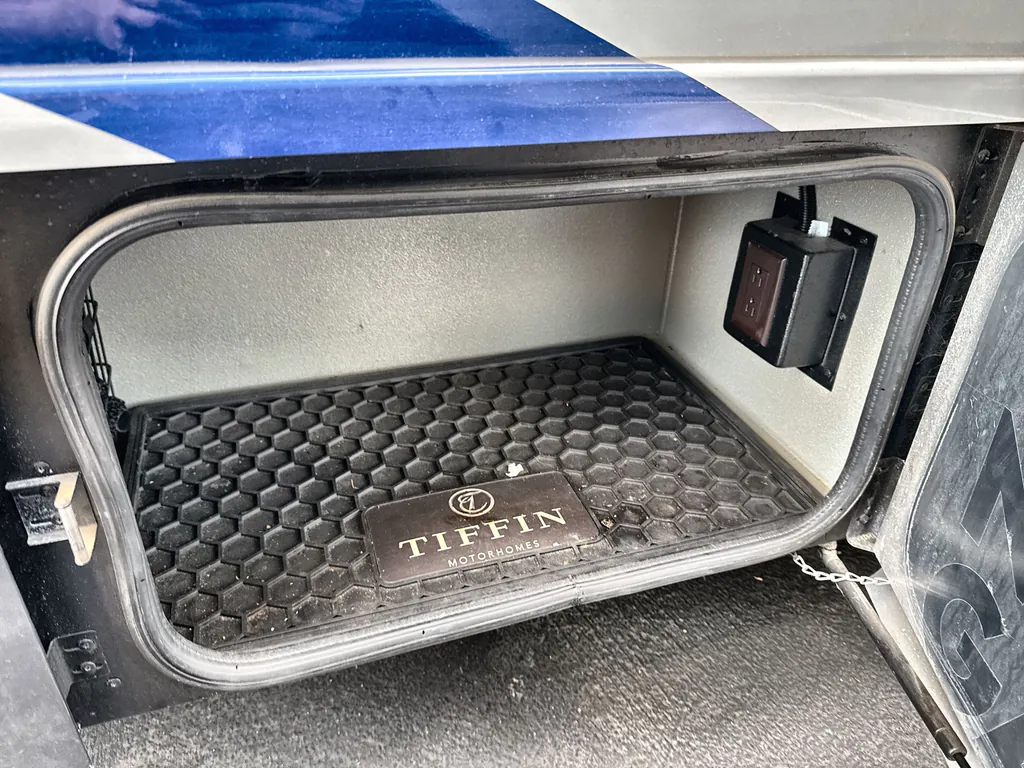 2019 Tiffin Wayfarer 24 TW, Photos photo 22