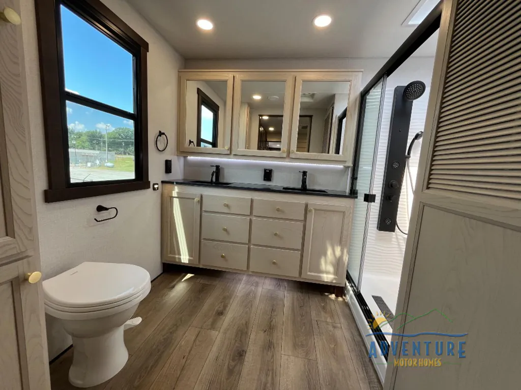 2026 Forest River Cedar Creek 370FL, Photos photo 8