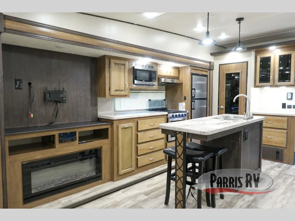 2021 Coachmen Chaparral Lite 30RLS - Photo 4