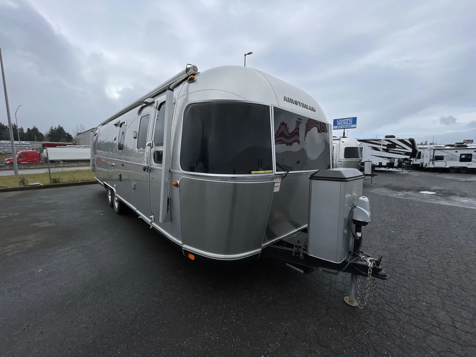 2017 airstream Classic 30 - Photo 2