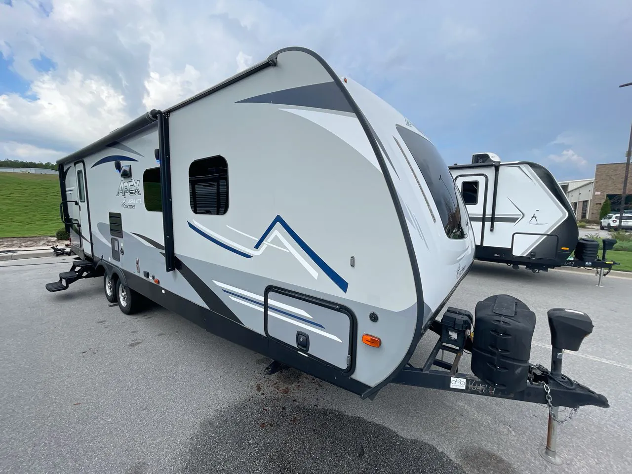 2020 Coachmen Apex Ultra-Lite 265RBSS - Photo 2