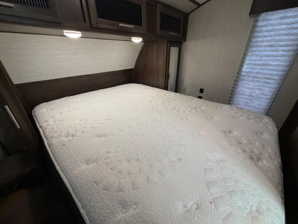 2019 Forest River Cherokee Alpha Wolf 26RL, Photos photo 15