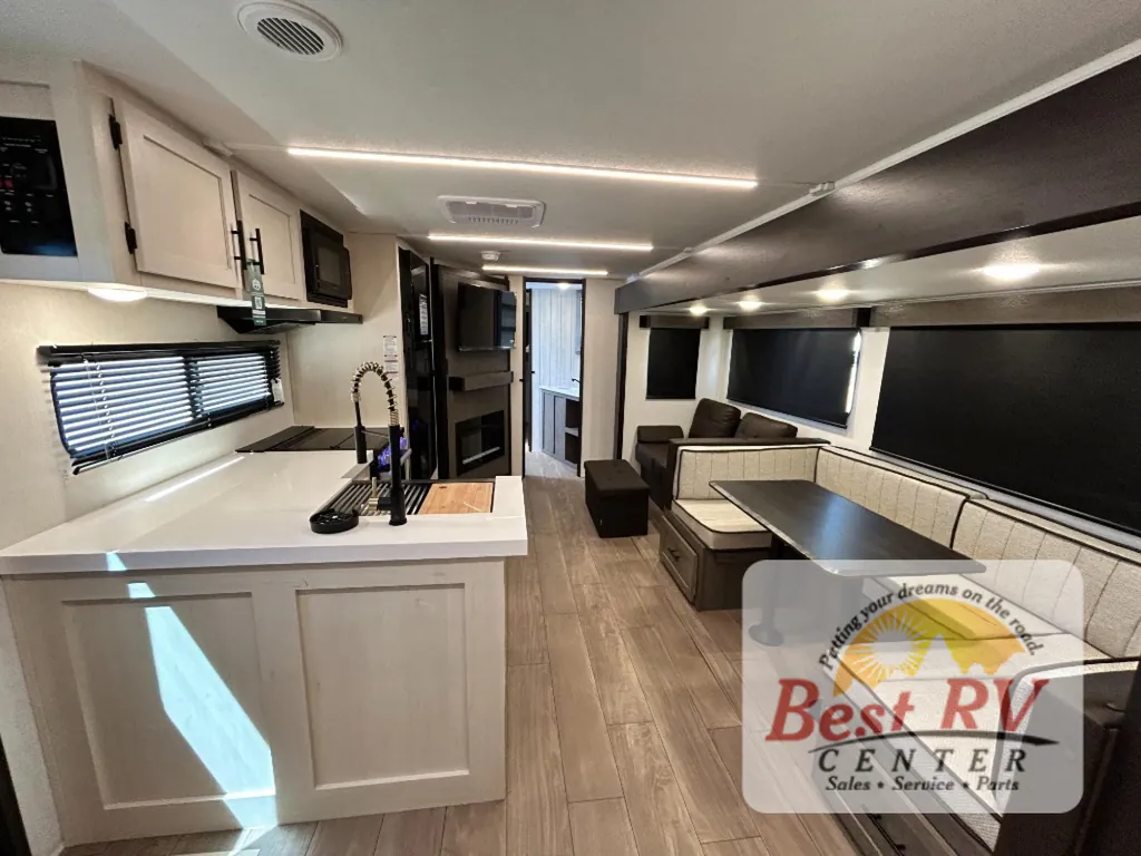 2026 Forest River Cherokee Alpha Wolf 29TB, Photos photo 15