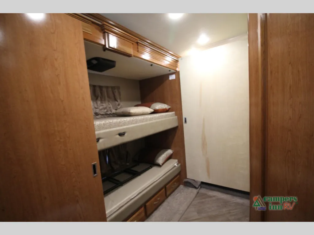 2018 Fleetwood Pace Arrow LXE 38B, Photos photo 65