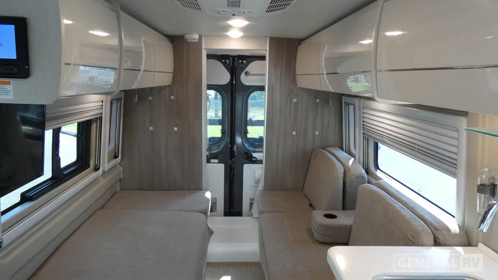 2021 Thor Motor Coach Tellaro 20LT, Photos photo 2
