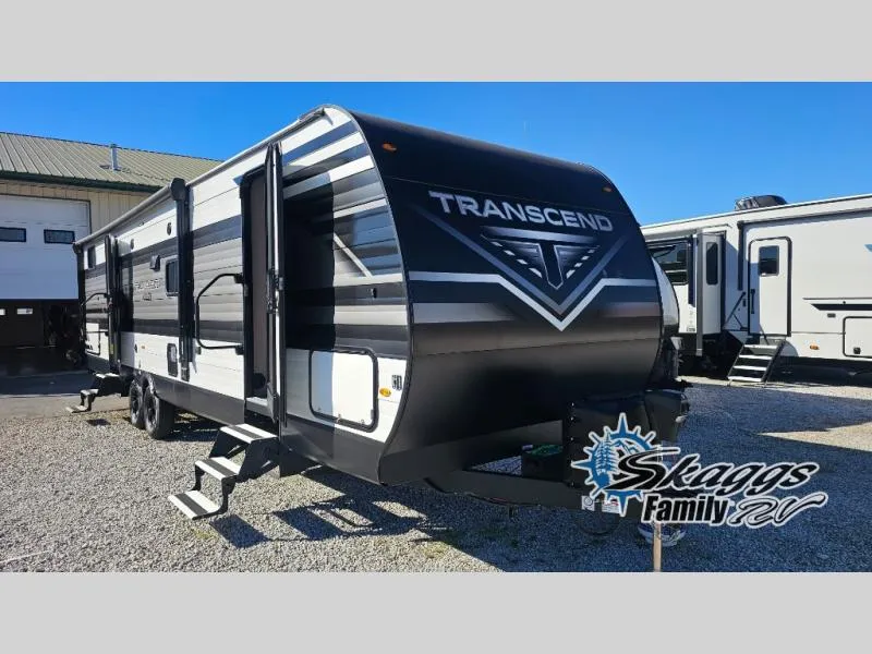 2023 Grand Design Transcend Xplor 321BH - Photo 2