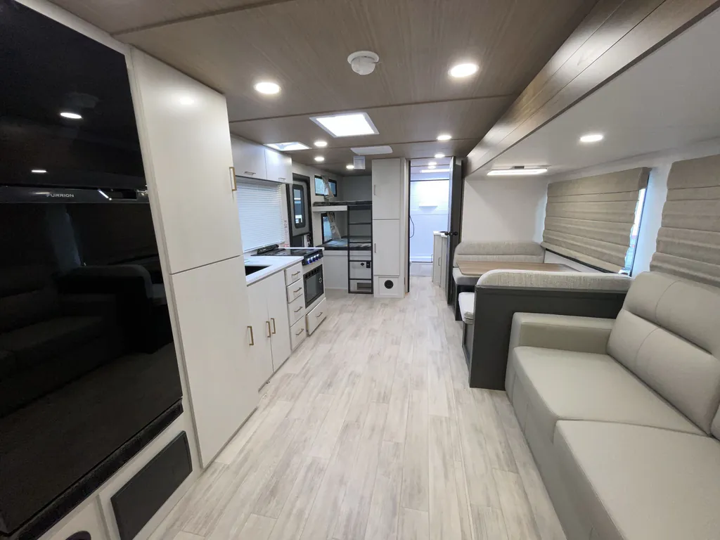 2026 Forest River Vibe Extreme Lite 2600BH, Photos photo 3