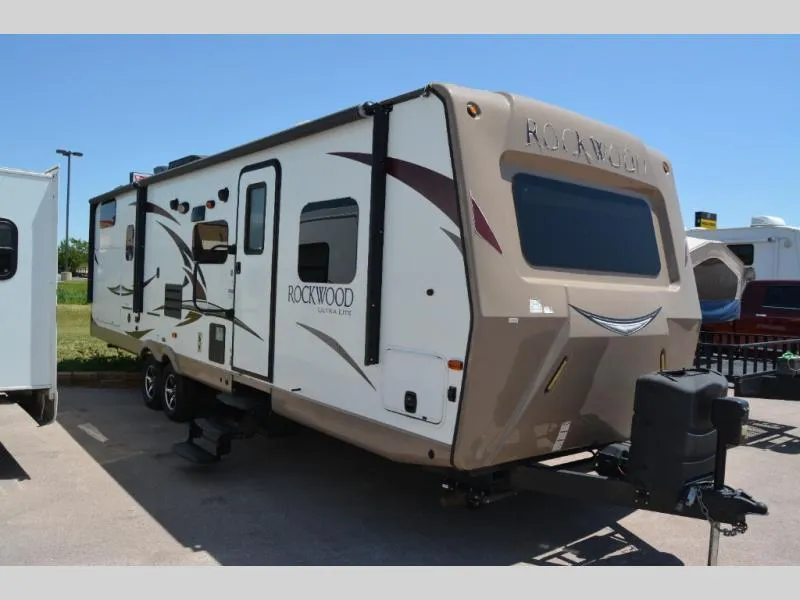 2017 Forest River Rockwood Ultra Lite 2905WS - Main photo