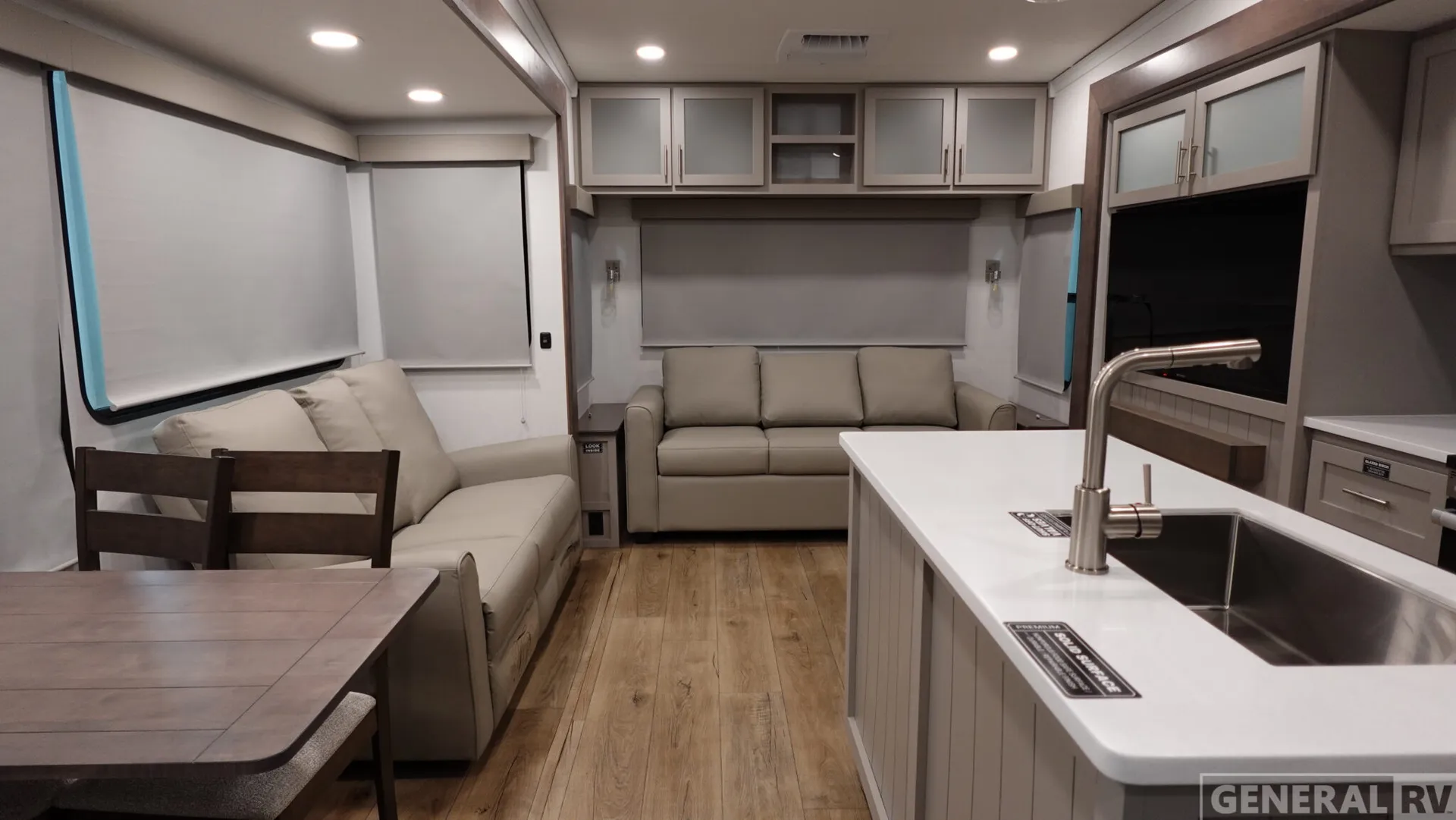 2026 Alliance RV Avenue 32RLS - Photo 3