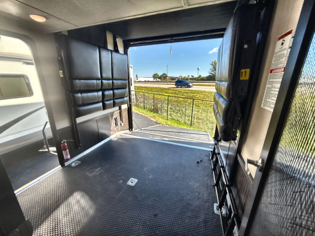 2019 Forest River XLR Nitro 29DK5, Photos photo 17