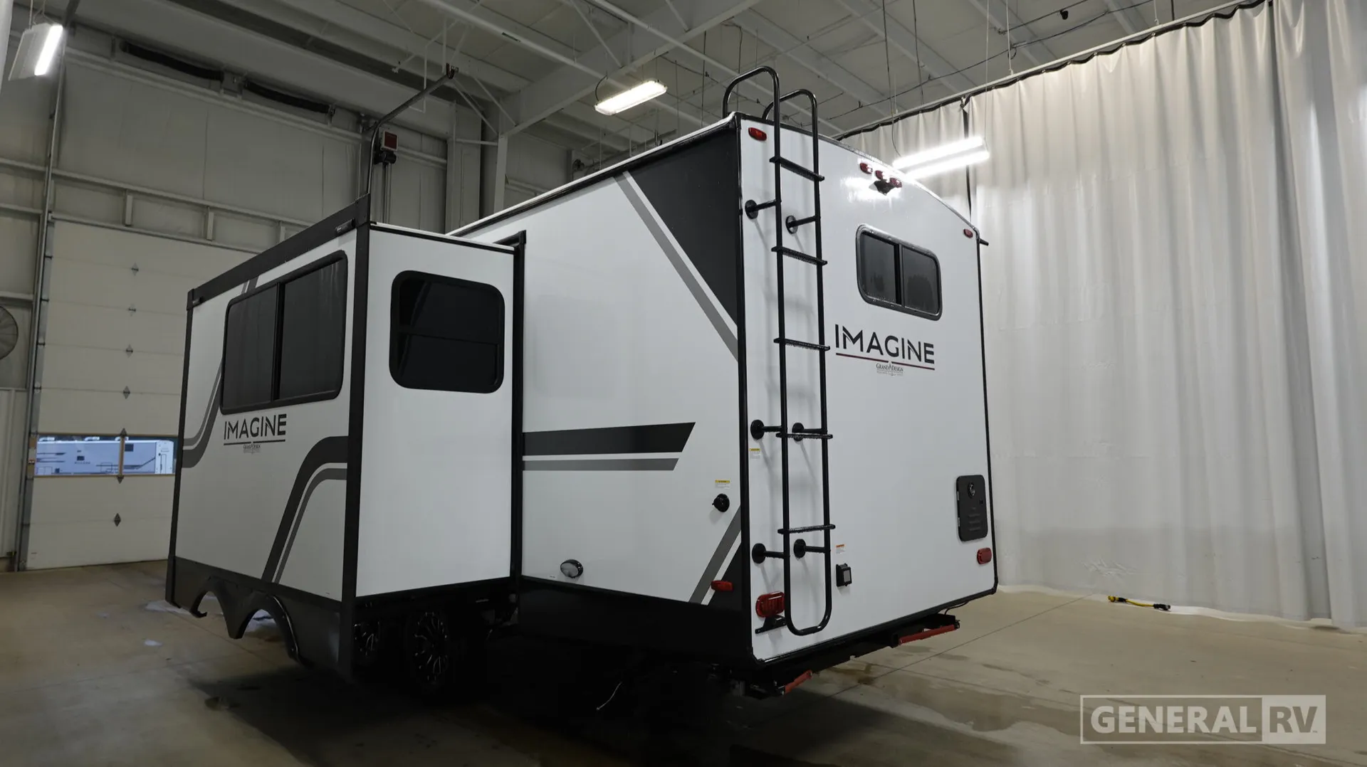 2027 Grand Design Imagine 2300MK - Photo 4