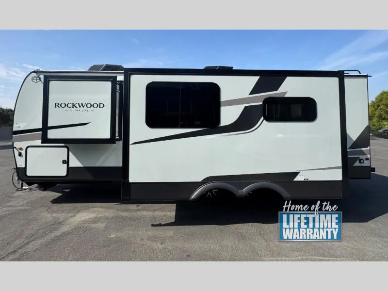 2026 Forest River Rockwood Ultra Lite 2606WS - Photo 4