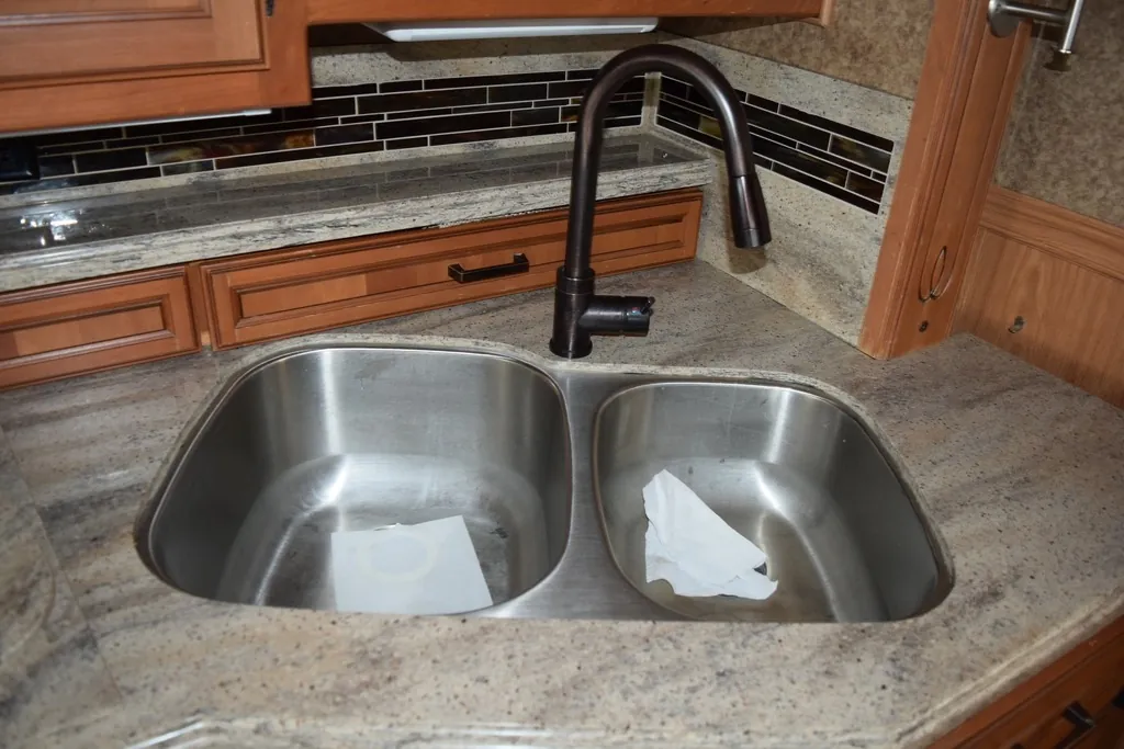 2014 Forest River Berkshire 390 FL, Photos photo 18