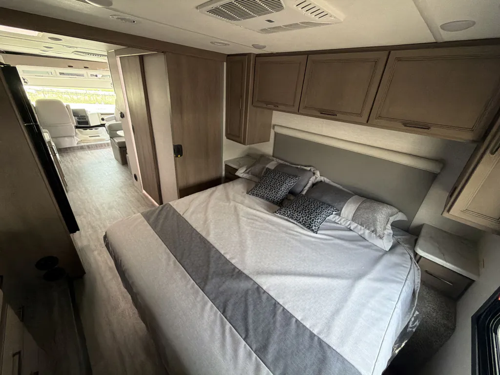 2024 Thor Motor Coach Freedom Traveler A29, Photos photo 16