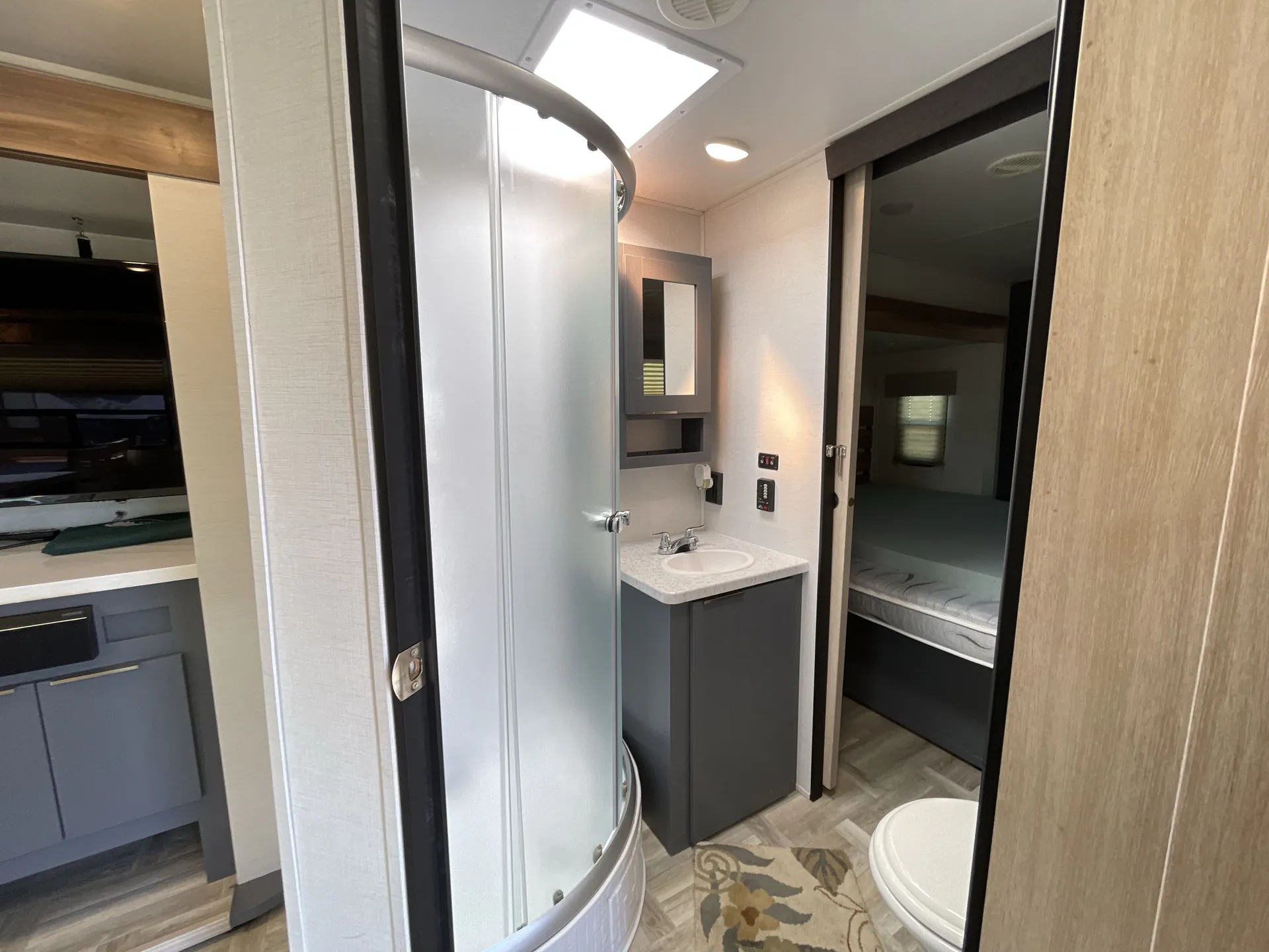 2024 Prime Time LaCrosse 3501BH — living area main