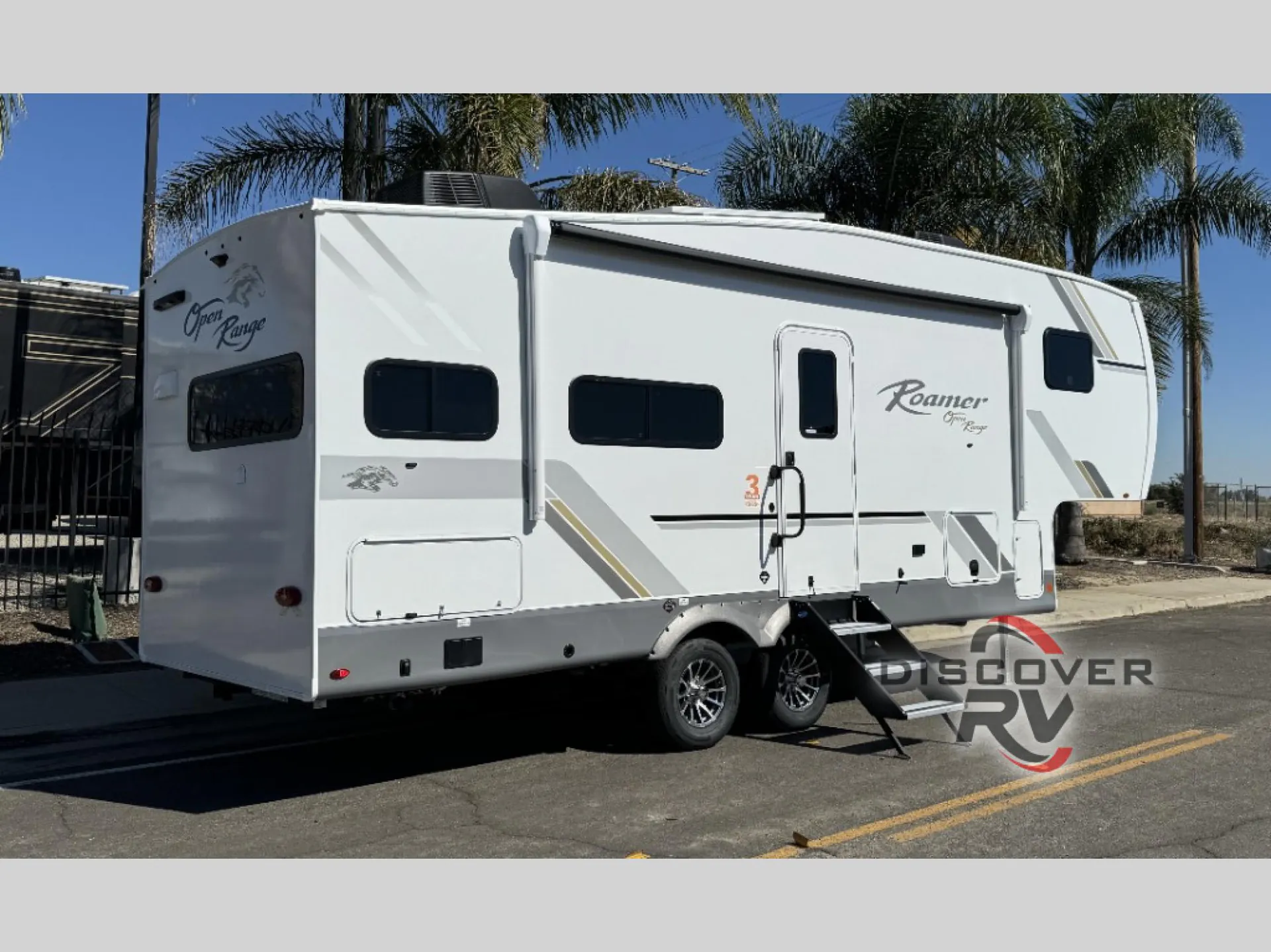 2026 Open Range RV Roamer Light Duty 24MLDS - Photo 4